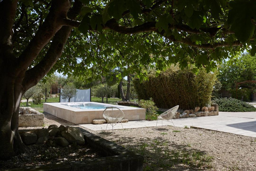 Maison Tara verte au Mas Montredon Arlés Exterior foto